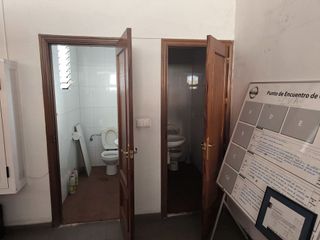 Nave industrial en venta en Valdepeñas