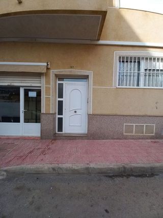 Edificio en venta en Centro en Torrevieja