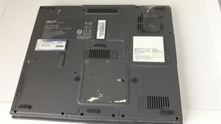 Portátil Acer Aspire 1310 ET2T