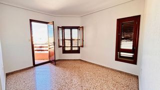 Piso en venta en Centro Ciudad en Manises