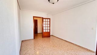 Piso en venta en Centro Ciudad en Manises