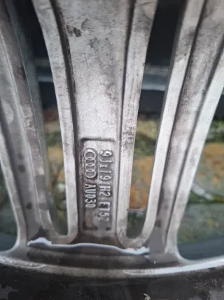 Llantas Audi 19 Originales (2)