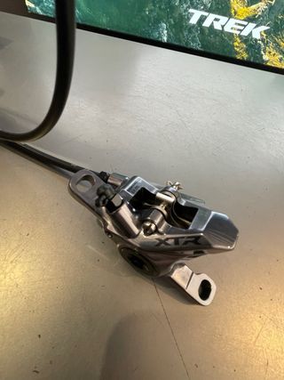 Freno delantero Shimano XTR M9200