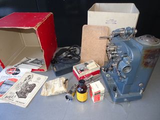 Proyector Paillard-Bolex + Accesorios