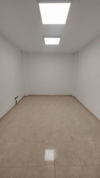 Oficina en venta en Arenales - Lugo - Avenida Marítima en Palmas de Gran Canaria(Las)