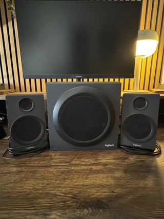 Altavoces Logitech Negros
