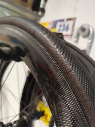 Rodas Campagnolo de Carbono