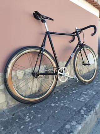 Rodas Campagnolo de Carbono