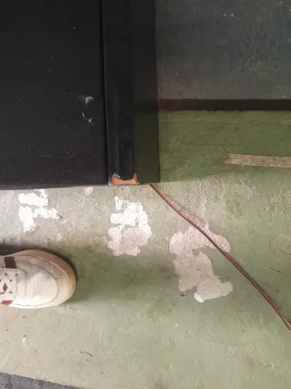 Subwoofer Sony Negro Funciona correctamente.