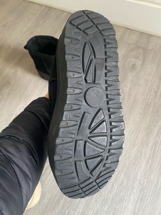 lote dos pares de botas