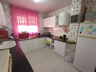 Piso en venta en Linares