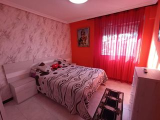 Piso en venta en Linares