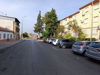 Piso en venta en Linares