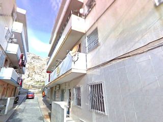 Piso en venta en La Chanca - Pescadería en Almería