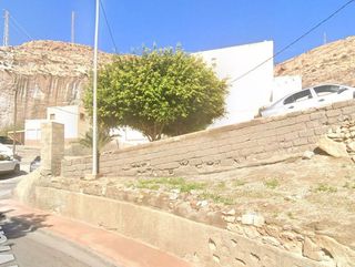 Piso en venta en La Chanca - Pescadería en Almería