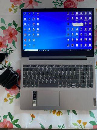 Portátil Lenovo Ideapad 3 Gris