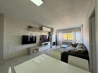 Piso en venta en Creu de la Mà - Rally sud en Figueres