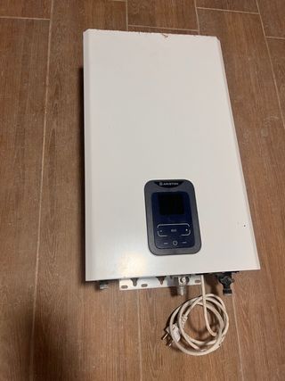 Calentador Ariston Next Evo X Gas Natural