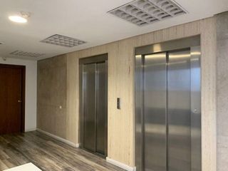 Oficina en alquiler en Ensanche en Coruña (A)