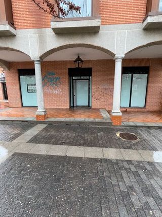 Local comercial en alquiler en Sevilla la Nueva
