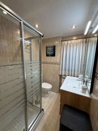 Piso en alquiler en Tenderina Alta - Fozaneldi en Oviedo