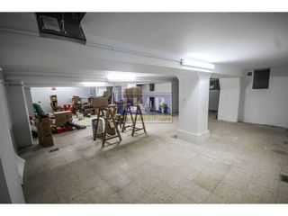 Local comercial en alquiler en Centro - Mendibil - Santiago en Irun