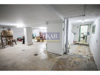 Local comercial en alquiler en Centro - Mendibil - Santiago en Irun