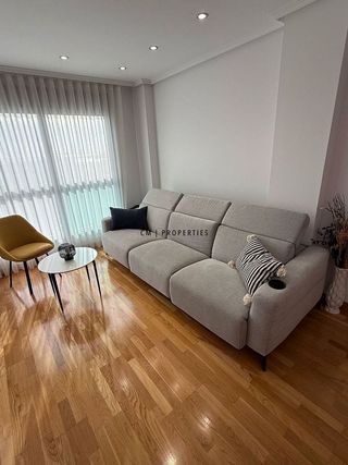 Piso en alquiler en La Punta en Valencia