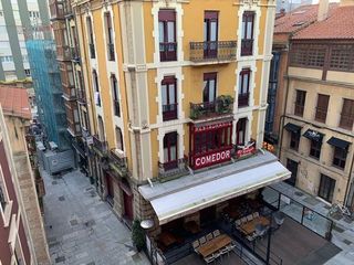 Piso en alquiler en Cimadevilla en Gijón