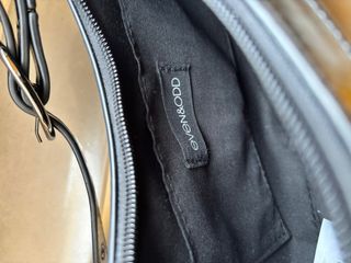 Bolso de hombro Even & Odd negro