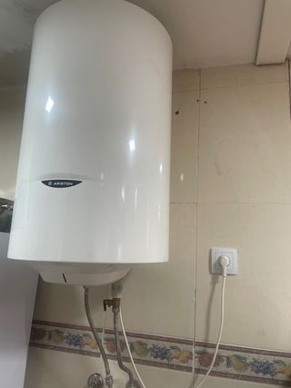 Termo Eléctrico Ariston 80L