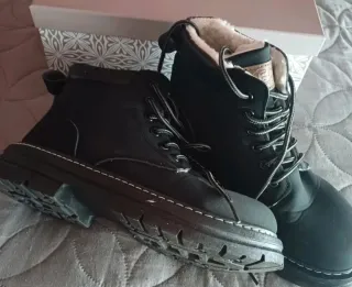 Botas negras talla 39