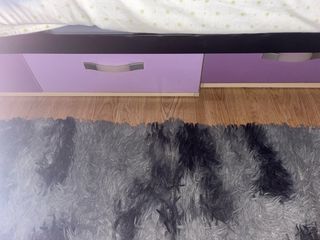 Habitación juvenil madera clara