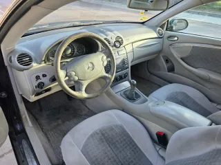 Mercedes-Benz  CLK 2005