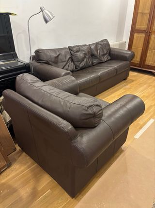 Sofá 3 plazas y sillón Ikea cuero