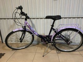 Bicicleta Morada Niñay bicicleta niño 80€ las dos