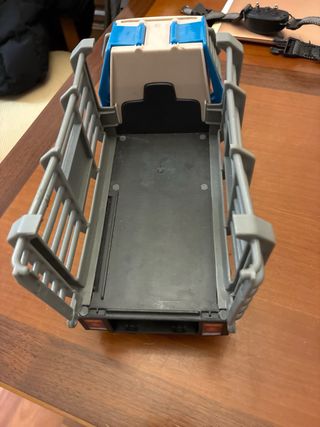 Camión de dinosaurios para niños