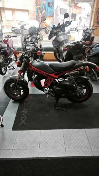 SUZUKI STREET MAGIC 50cc