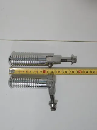 Estriberas moto custom cromadas universales