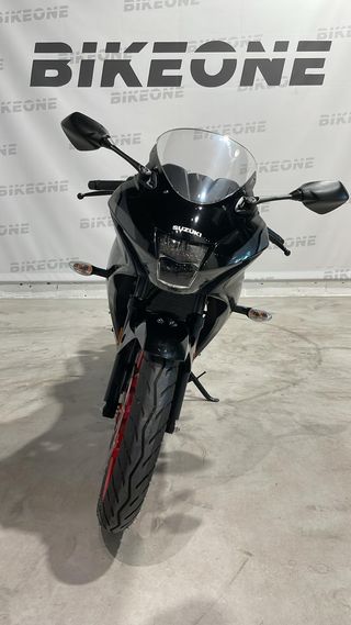 Suzuki GSX-R 125 - 2023 - 989 km
