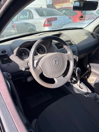 Despiece Renault Megane II 1.6 Gasolina 83KW