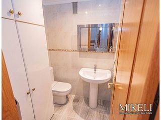 Casa pareada en venta en Alisal - Cazoña - San Román en Santander