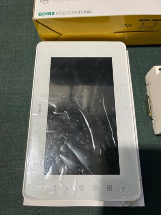 Monitor adicional Vimar K42932 con teclado