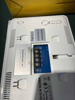 Monitor adicional Vimar K42932 con teclado