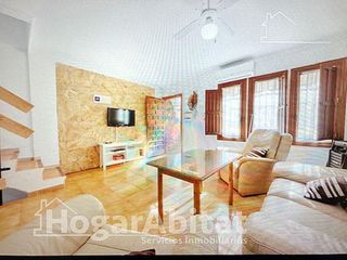 Casa adosada en venta en Torrelamata - La Mata en Torrevieja