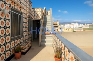 Casa adosada en venta en Roquetas Centro en Roquetas de Mar