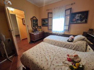 Chalet en venta en El Poblado - Abulagar en Puertollano