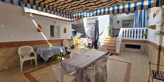 Casa adosada en venta en Vista Azul - Consolación en Dos Hermanas