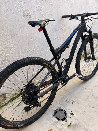 Bicicleta BTT Carbono Orbea
