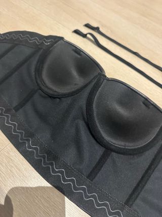 Corpiño polipiel negro